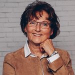 Angelika Single Ü60 aus Wiesbaden